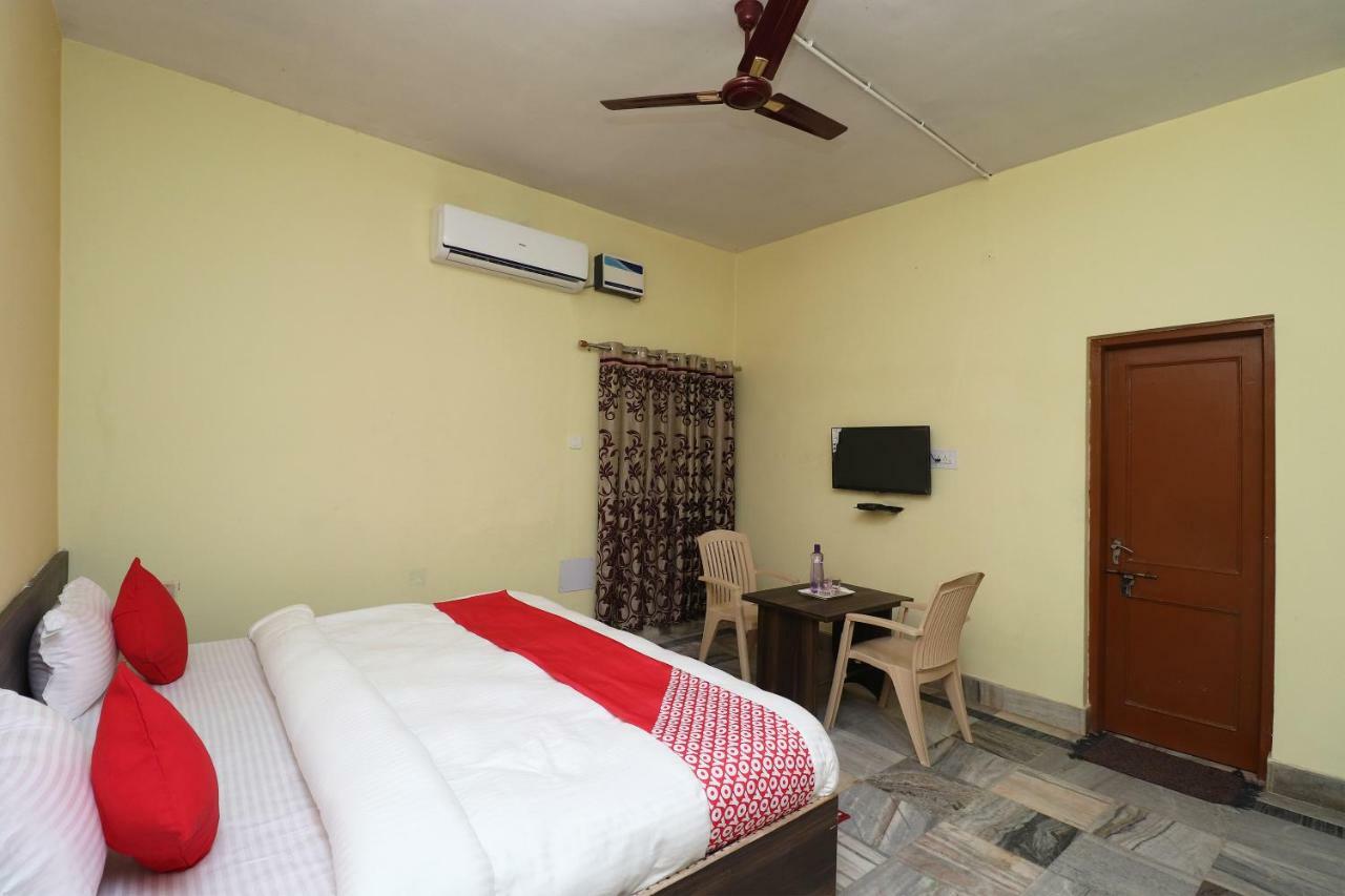Oyo 35736 Shree Jagannath Lodge Purí Exteriér fotografie
